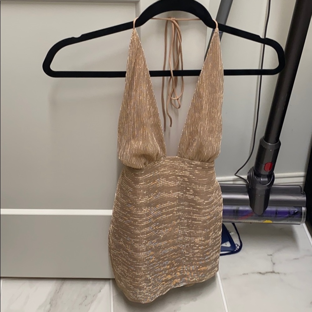 Rose gold/nude gold dress